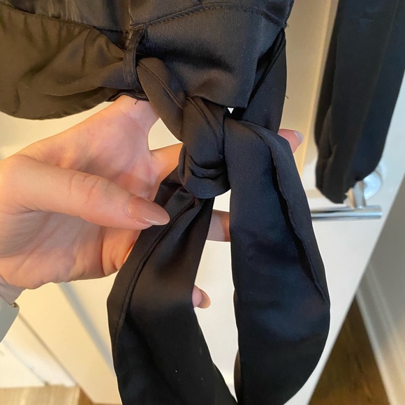 Abercrombie Silk Long Sleeve Top - Picture 3 of 5